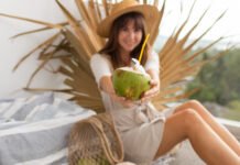 Copra Alimentos visa aumento do consumo da água de coco no verão