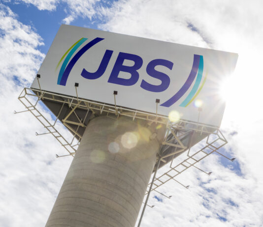 JBS fecha 2º trimestre de 2024 com Receita Líquida recorde de R$ 100 bilhões