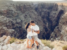 Se a viagem fosse um filme, 46% dos brasileiros escolheriam uma comédia romântica, mostra pesquisa da Booking.com