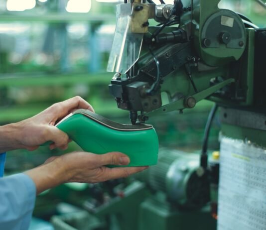 Exportações de calçados somaram 76,7 milhões de pares até setembro